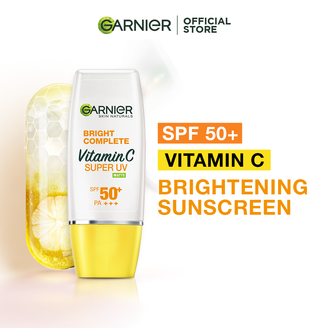 Garnier - Bright Complete Vitamin C Super UV Matte Sunscreen SPF50+ - 30ml — image 1 — Meeshop Pakistan