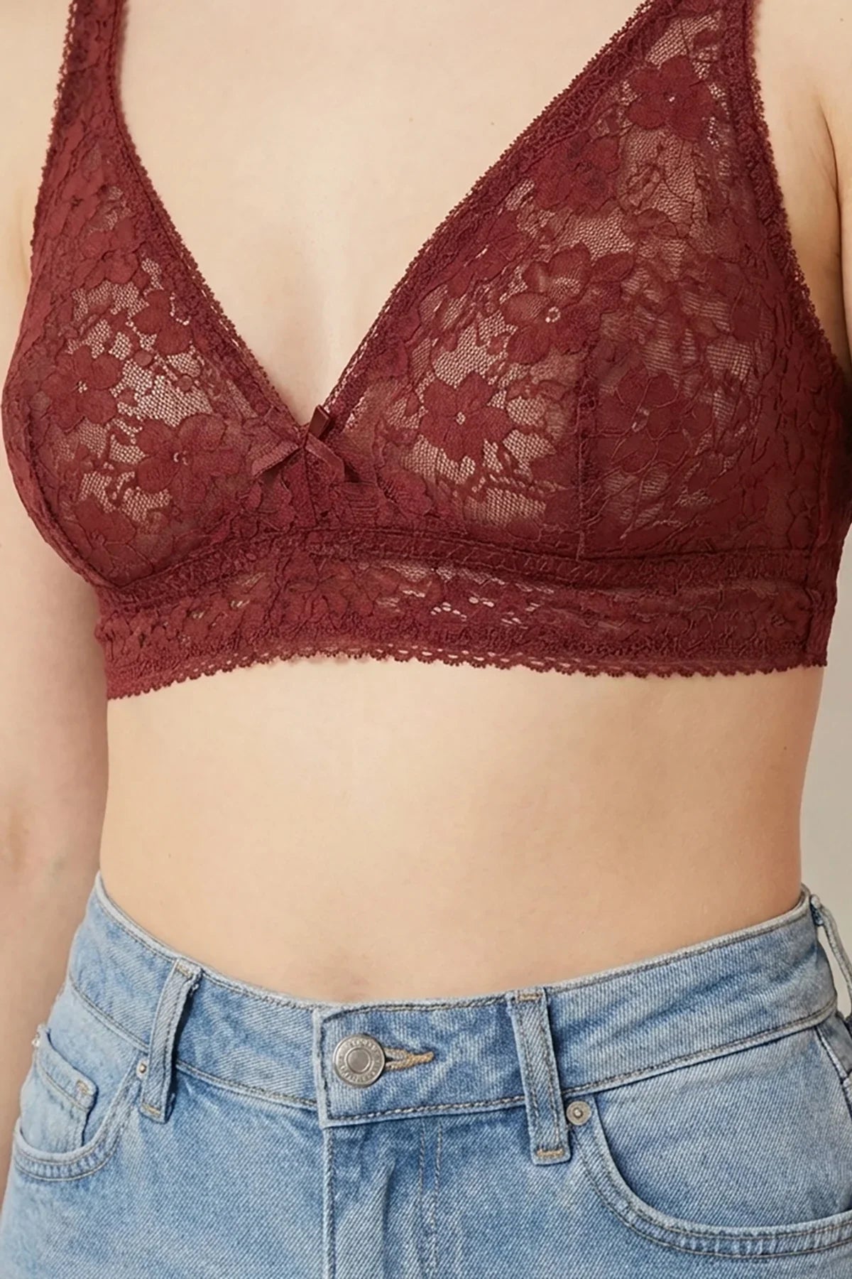BLS - Pinkie Non Padded Lace Bralette - Burgundy — image 3 — Meeshop Pakistan