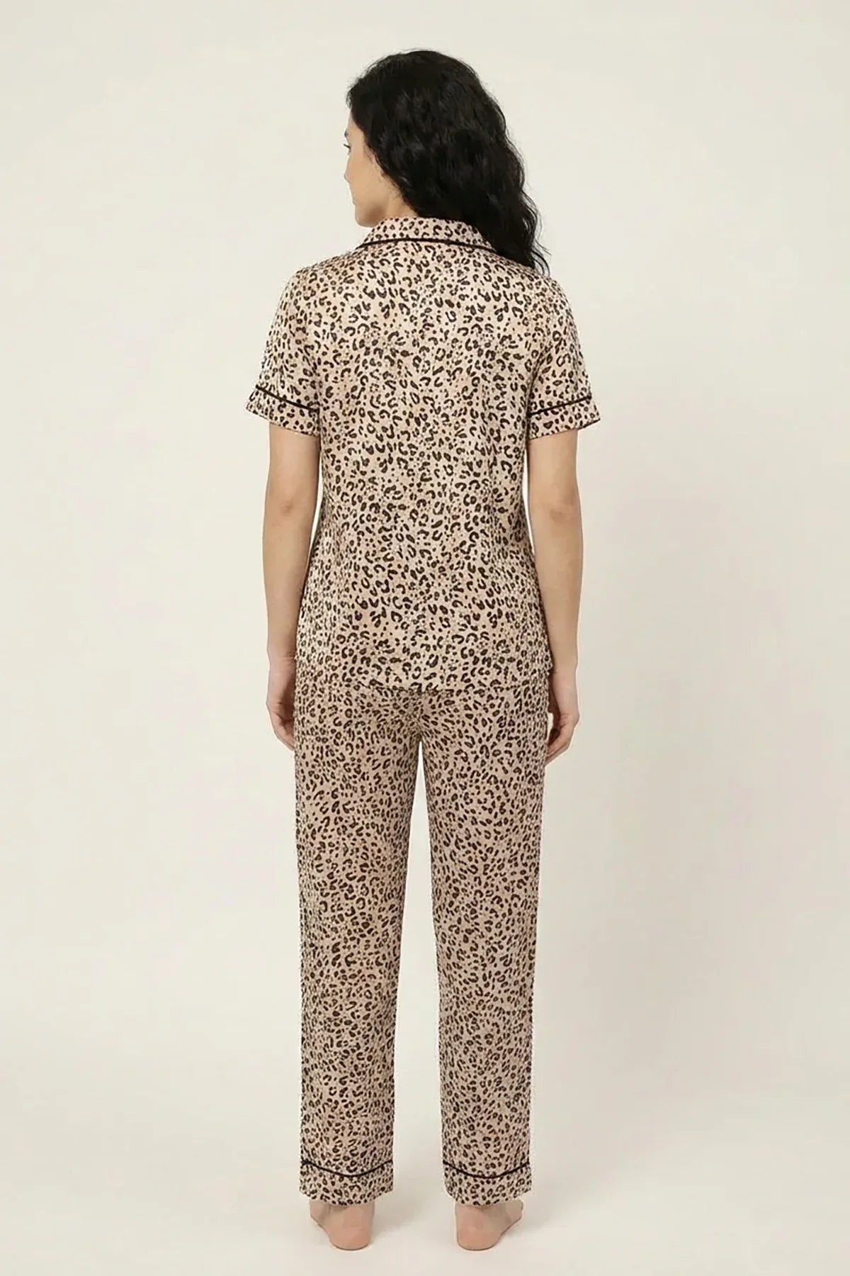 BLS - Printed Pajama Set - Pink — image 2 — Meeshop Pakistan