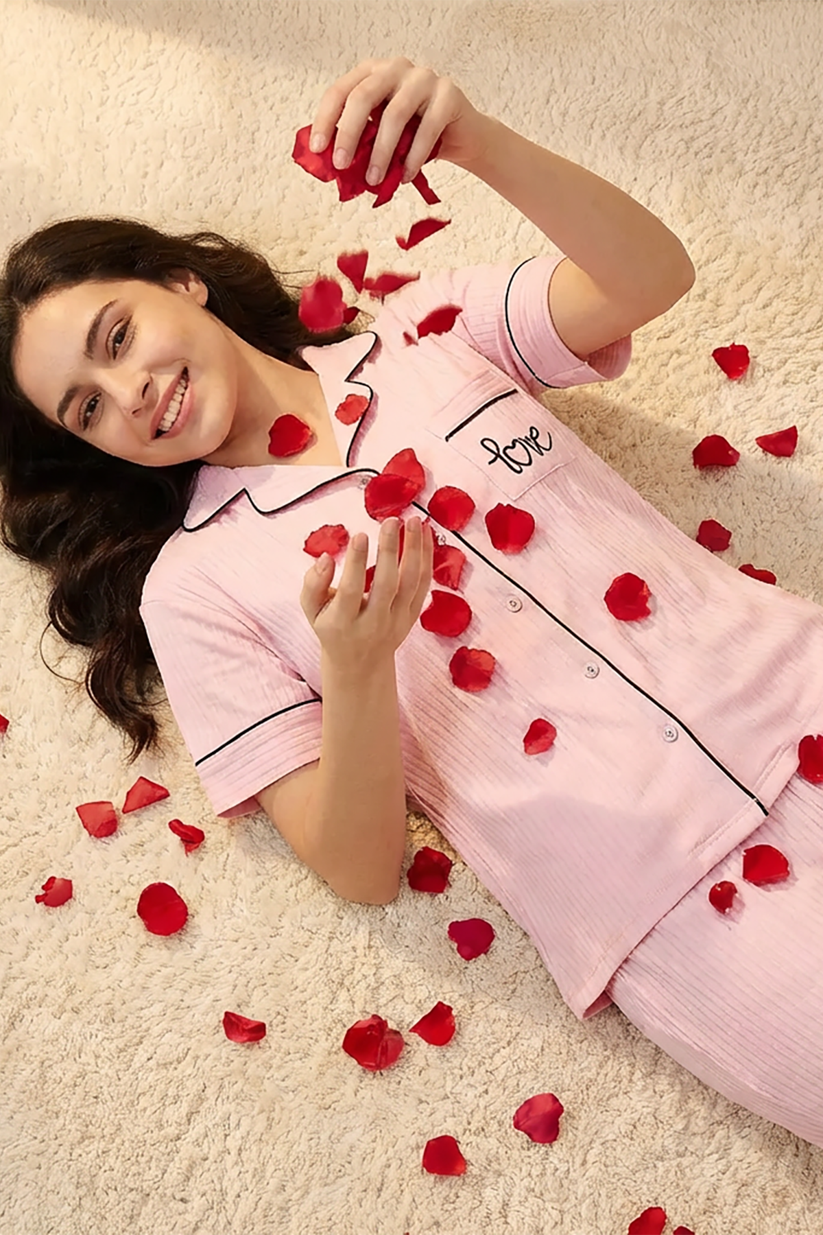 BLS - Short sleeves with long pants Pajama Set - Pink — image 2 — Meeshop Pakistan