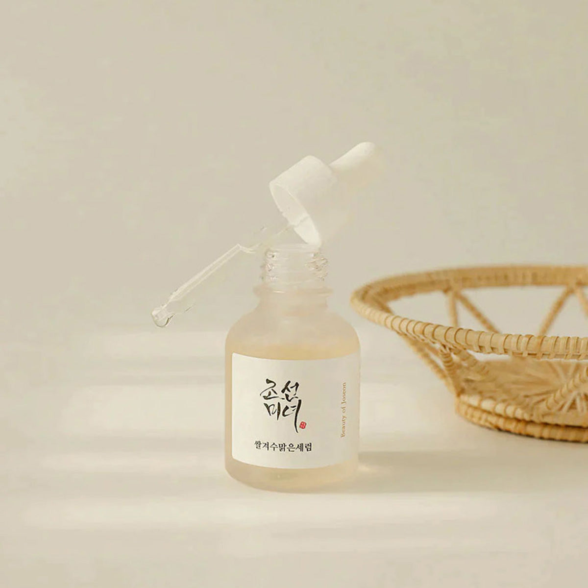 Beauty Of Joseon - Glow Deep Serum Rice +Alpha-Arbutin - 30ml — image 1 — Meeshop Pakistan