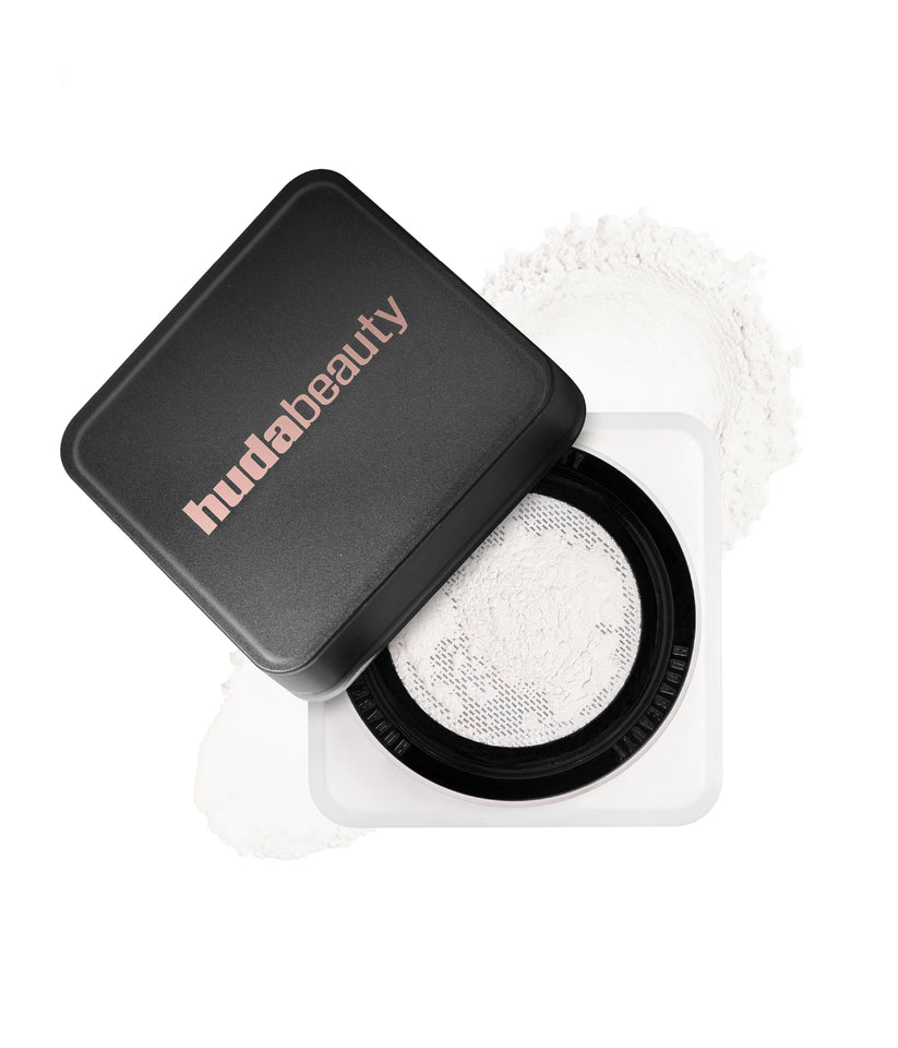 Huda Beauty - Easy Bake Loose Baking & Setting Powder 20G — image 3 — Meeshop Pakistan