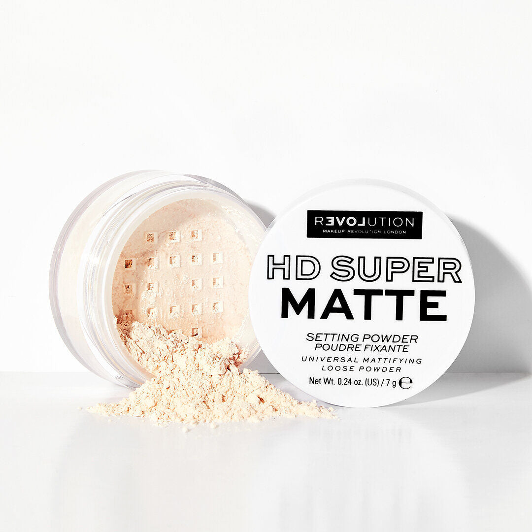 Revolution - Relove Super HD Setting Powder — image 1 — Meeshop Pakistan