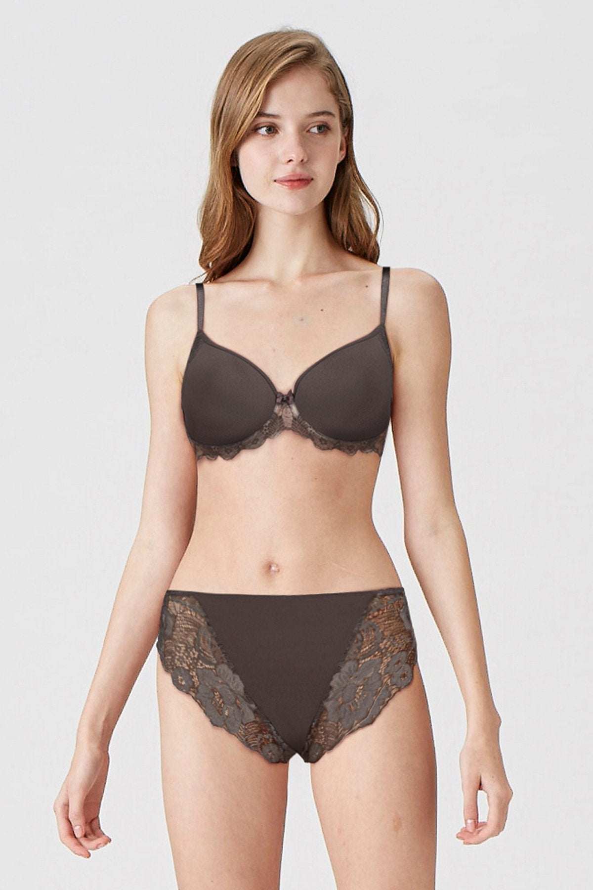 BLS - Breathable Wired And Light Padded Bra - Pepper — image 1 — Meeshop Pakistan