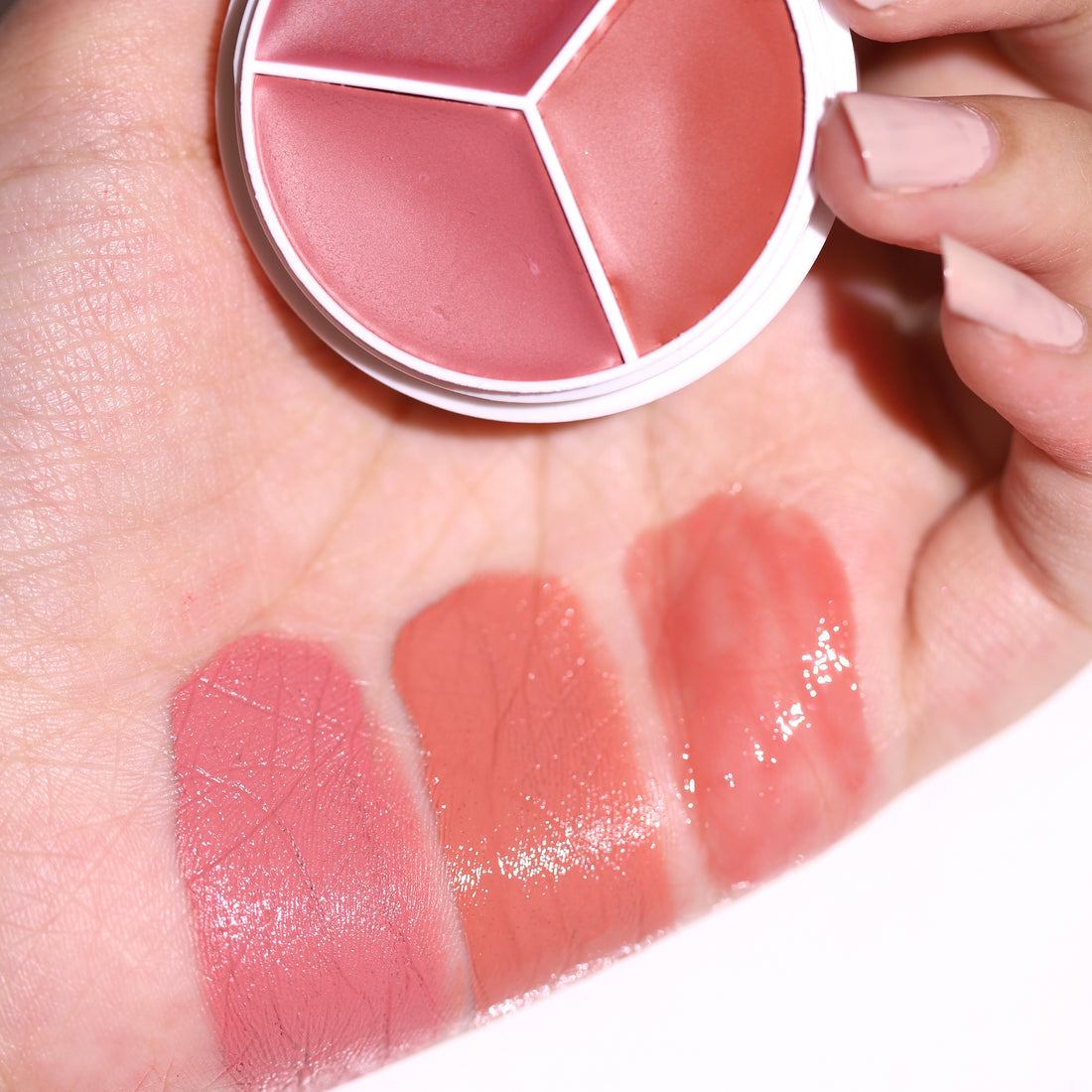 BBA By Suleman - Be Beauty Bloom Face Trio - Dawn — image 1 — Meeshop Pakistan